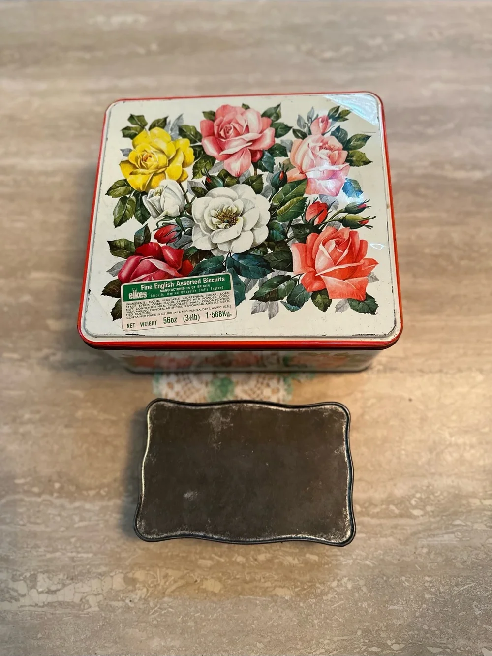 Vintage Floral Chocolate Tins  Set of 2 - Rose Motif, White & Red